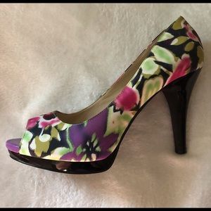 Nine West Danee Peep-toe Pump